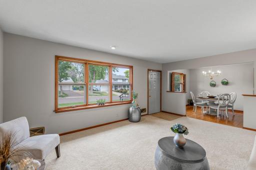 2126 Mapleview Avenue Living Room bay window