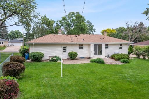 2126 Mapleview Avenue, Saint Paul, MN 55109