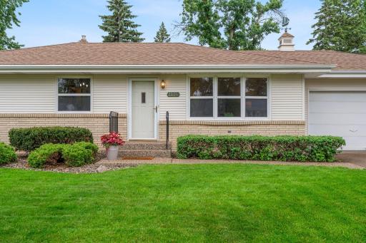 2126 Mapleview Avenue, Saint Paul, MN 55109