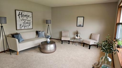 2126 Mapleview Avenue, Saint Paul, MN 55109