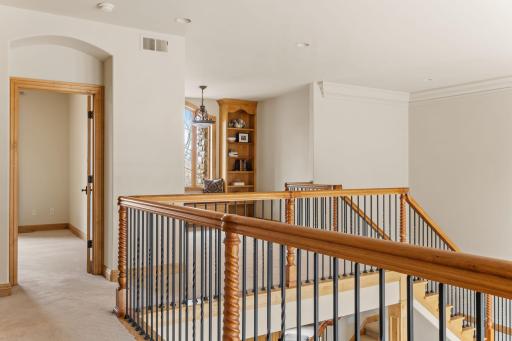 The railing also features exquisite wood detail.