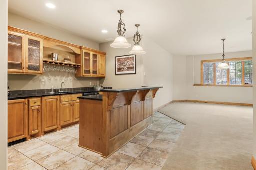 6 Red Forest Way, Saint Paul, MN 55127