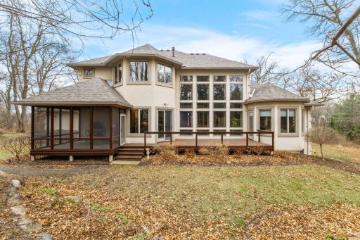 6 Red Forest Way, Saint Paul, MN 55127