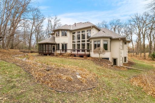 6 Red Forest Way, Saint Paul, MN 55127