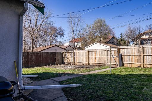 2943 Logan Avenue N, Minneapolis, MN 55411