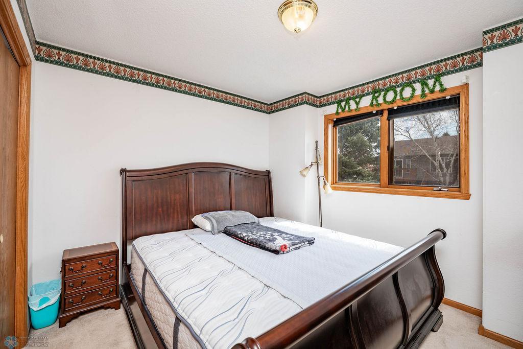 3rd Bdrm on Main