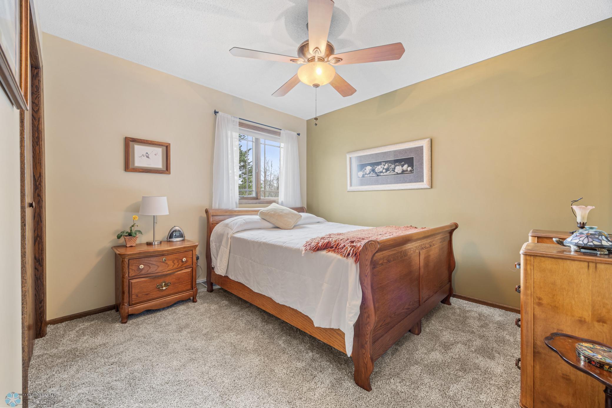 2nd bedroom - upstairs