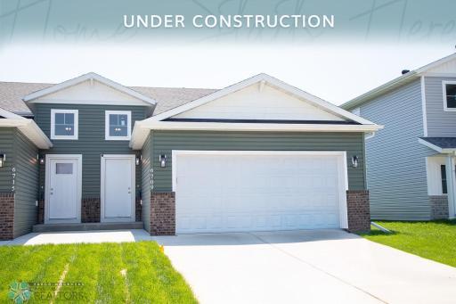 6709 Meadow View Drive S, Fargo, ND 58104