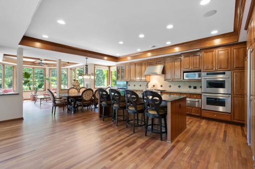 4325 Trillium Lane W, Mound, MN 55364