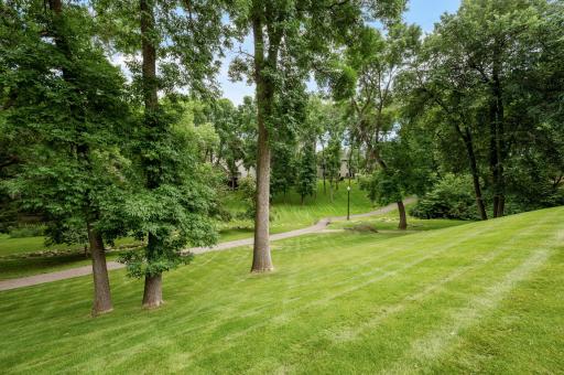 4325 Trillium Lane W, Mound, MN 55364