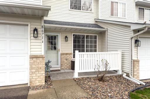 MOVE-IN READY! NEW Flooring, FRESH Paint & BRAND NEW SS Kitchen Appliances!!