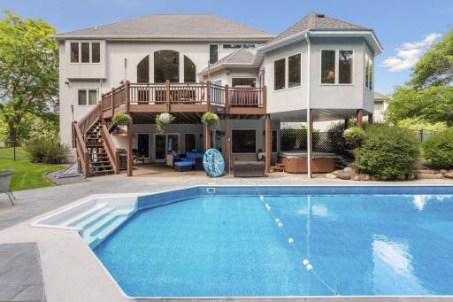 960 Bayside Lane, Mound, MN 55364