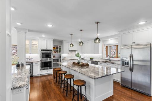 15361 Village Woods Drive, Eden Prairie, MN 55347