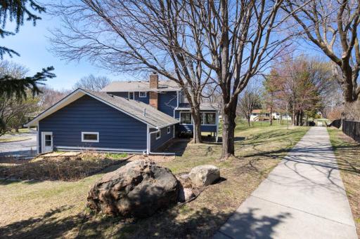 15361 Village Woods Drive, Eden Prairie, MN 55347