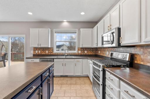14121 55th Avenue N, Minneapolis, MN 55446