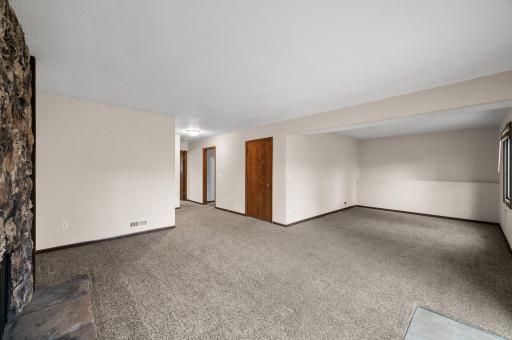 6737 Camden Avenue N, Brooklyn Center, MN 55430