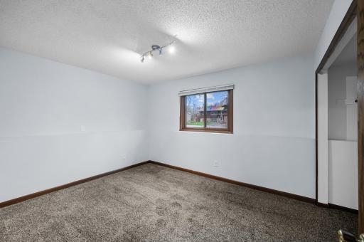 6737 Camden Avenue N, Brooklyn Center, MN 55430