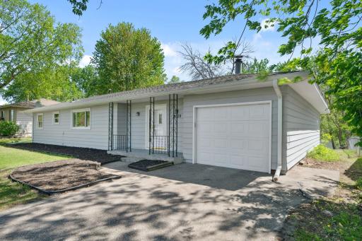 Welcome to 4328 Nicols Rd, Eagan! Beautiful home with fresh interior and exterior paintâmove-in ready and waiting for you!
