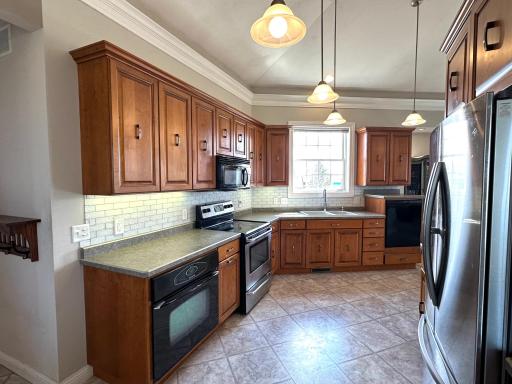 10599 State Highway 56, Le Roy, MN 55951