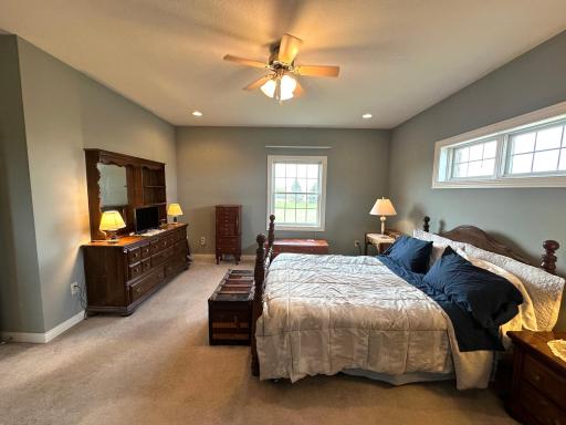 10599 State Highway 56, Le Roy, MN 55951