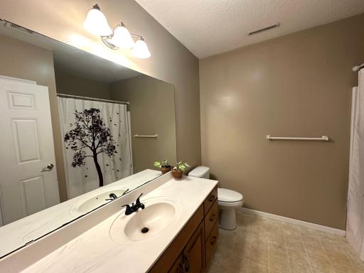 10599 State Highway 56, Le Roy, MN 55951