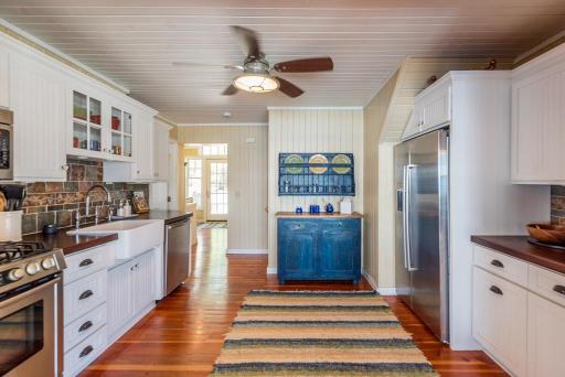 9472 Rocky Point Trail, Nisswa, MN 56468