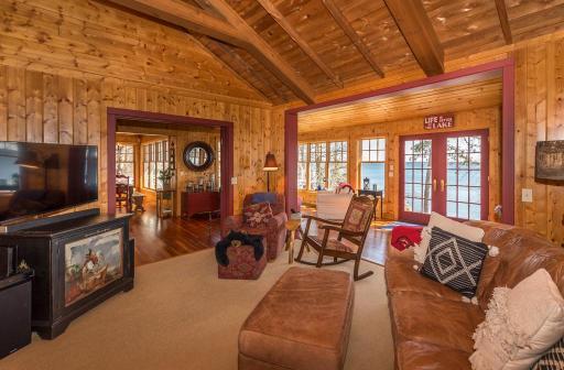 9472 Rocky Point Trail, Nisswa, MN 56468