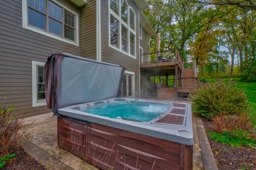 1185 County Road V, Hudson, WI 54016