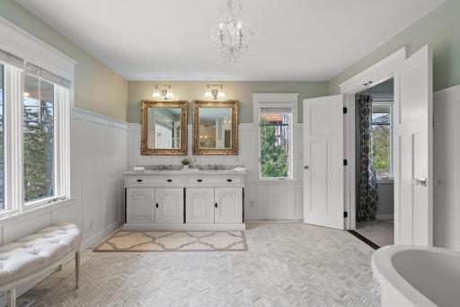 3800 Abbott Avenue S, Minneapolis, MN 55410