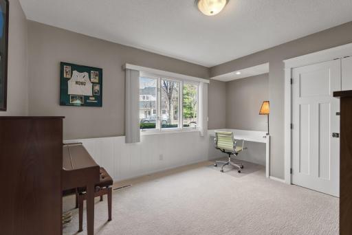 3800 Abbott Avenue S, Minneapolis, MN 55410