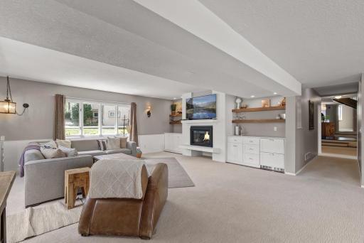 3800 Abbott Avenue S, Minneapolis, MN 55410