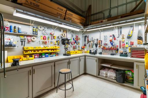 1001 Naylor Drive SE, Bemidji, MN 56601