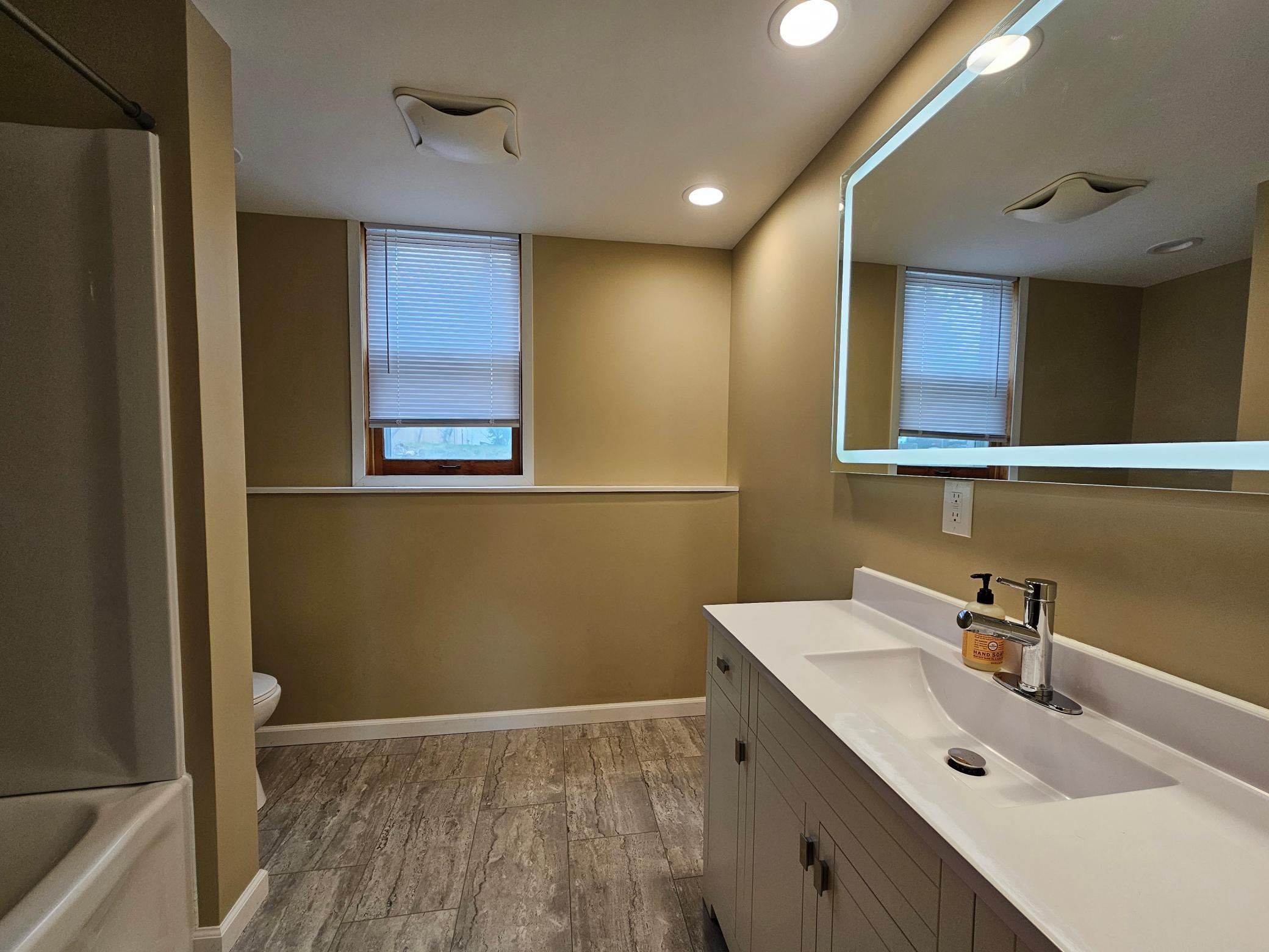 Main Level Bathroom.jpg