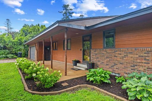 6328 Riverdale Drive NW, Anoka, MN 55303