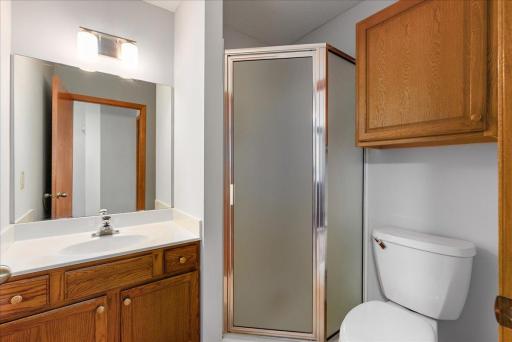 3/4 bath with updated lighting and paint