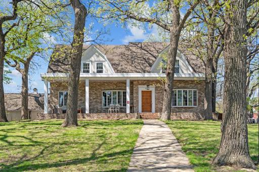 Solid price reduction! Welcome to the best of Lake Nokomis!