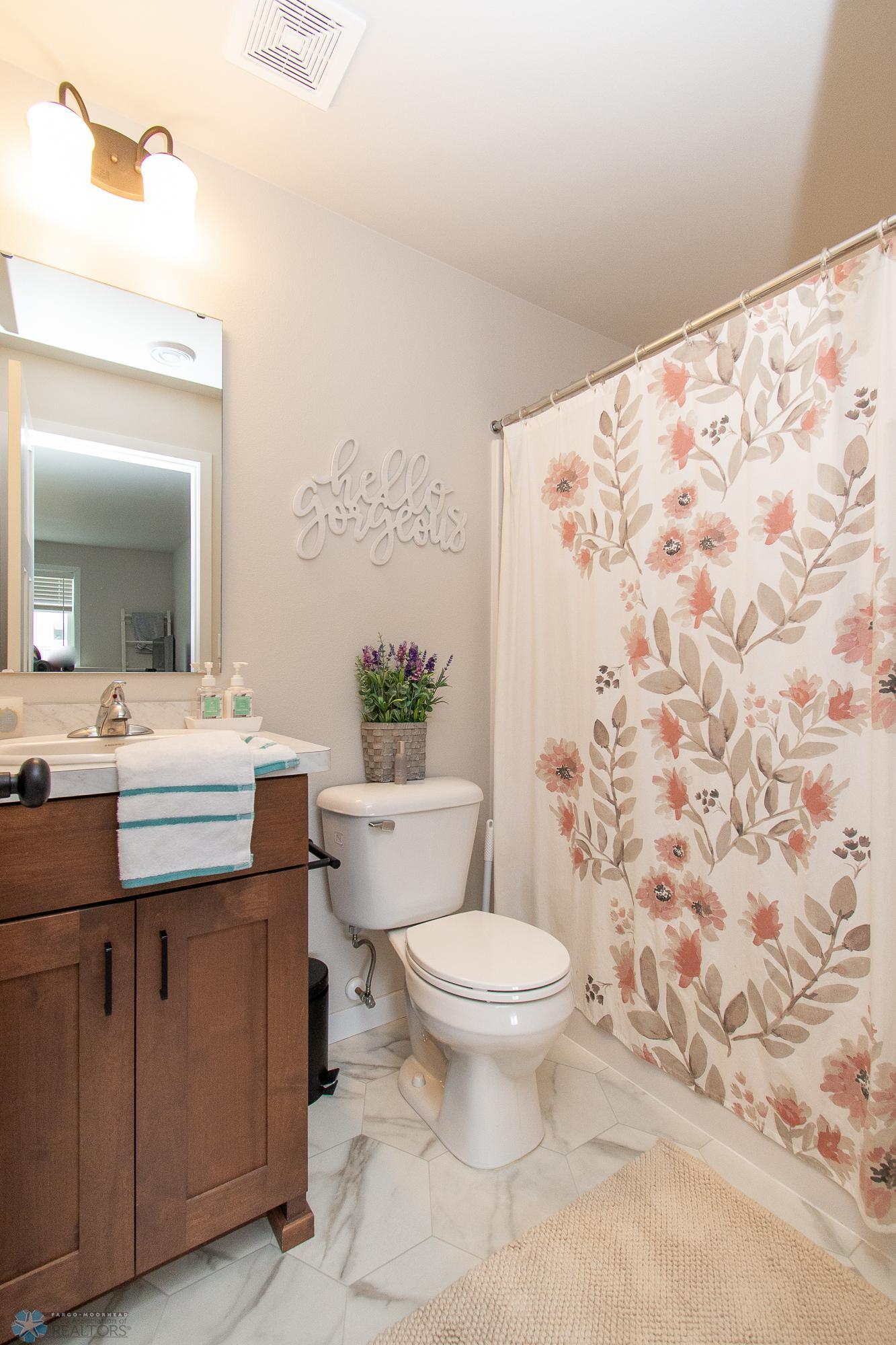Full Bath 2 - LL