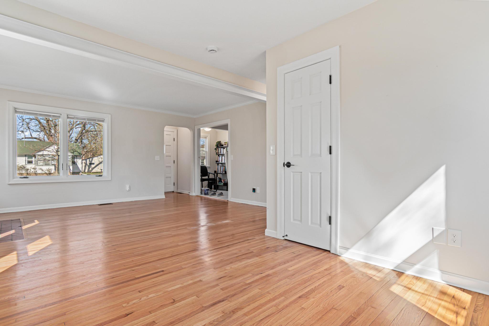 6021 3rd Avenue S-4.jpg