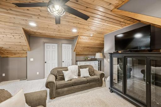 11847 Gulden Avenue NW, Maple Lake, MN 55358