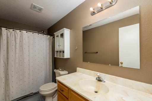 2026 Valley View Drive, North Mankato, MN 56003