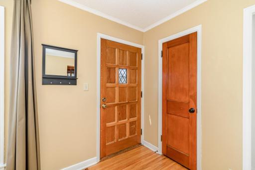 2729 Colorado Avenue S, Minneapolis, MN 55416