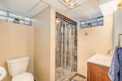2729 Colorado Avenue S, Minneapolis, MN 55416