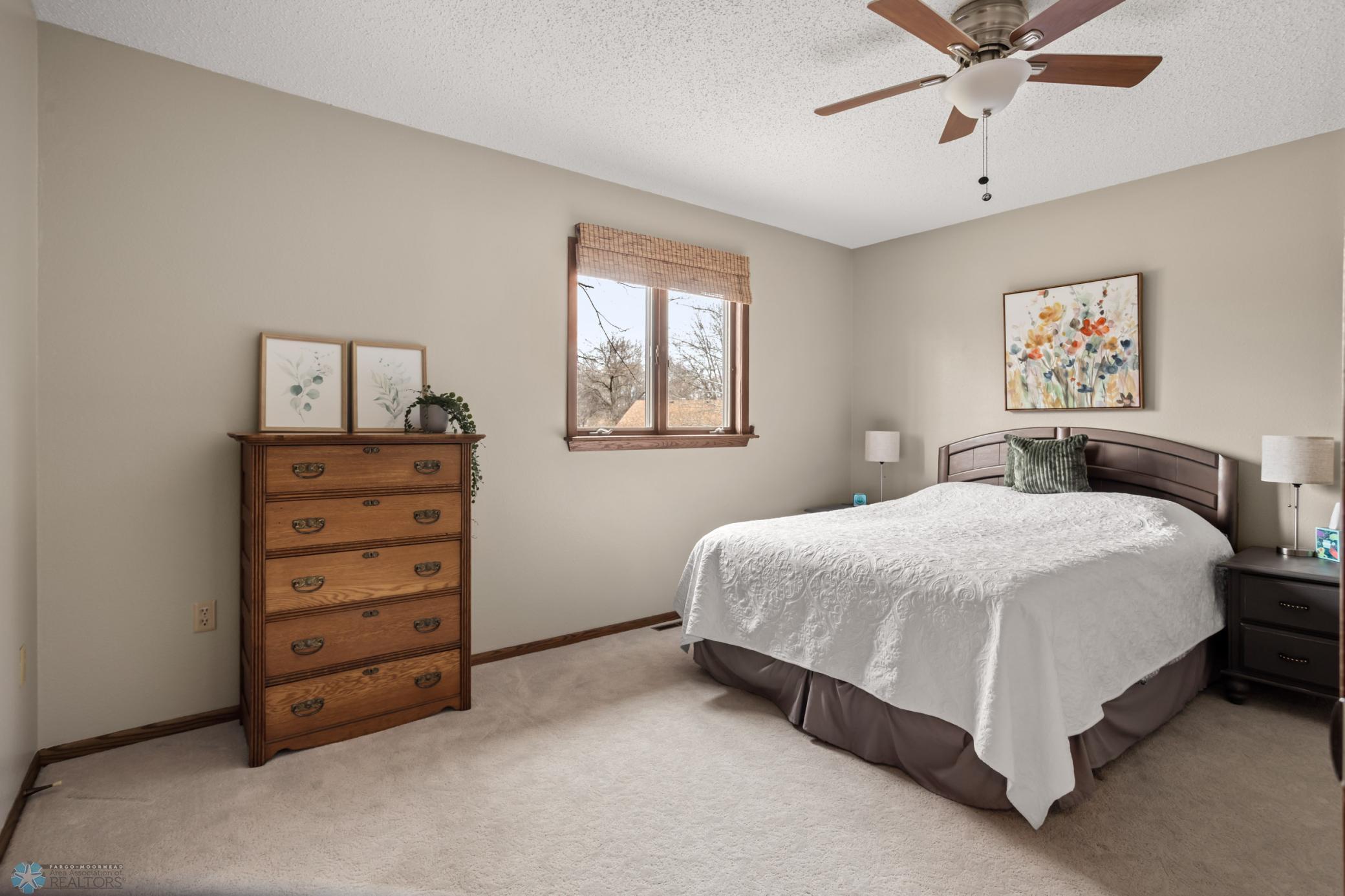 Upper Bed