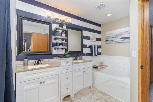 3831 232nd Avenue NW, 105, Saint Francis, MN 55070
