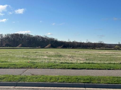 Avon Estates Eastern View! Road completion late June/early July 2025