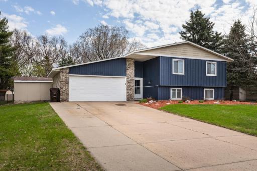 8060 77th Street S, Cottage Grove, MN 55016
