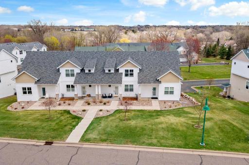 2651 New Century Boulevard S, Maplewood, MN 55119