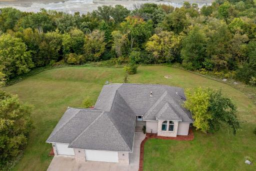 8536 275th Street, Chisago City, MN 55013