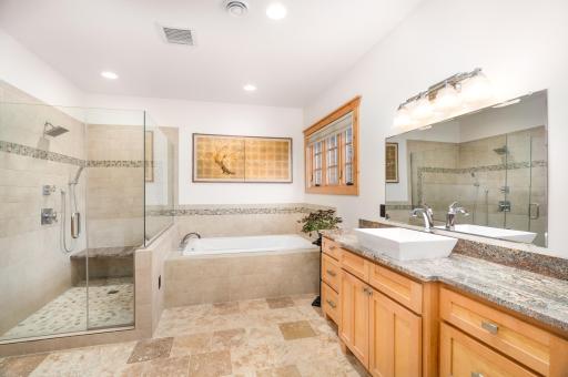 5370 Mckinley Drive, Hermantown, MN 55811