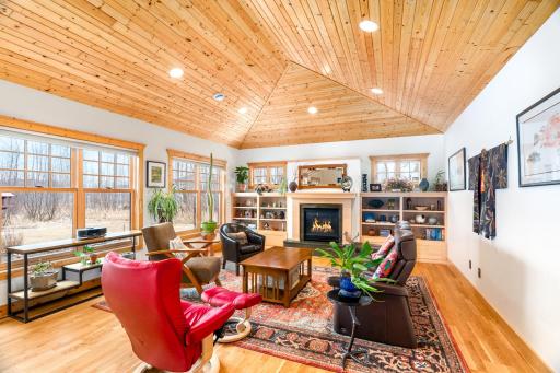5370 Mckinley Drive, Hermantown, MN 55811